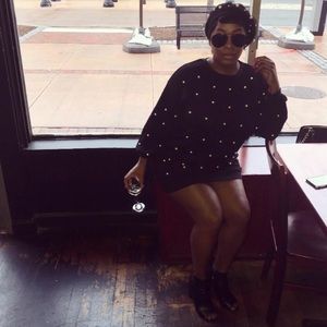 🖤 Pearl Sweatshirt Dress